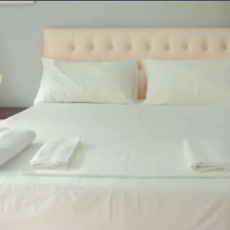 Guest house Emily's *